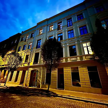 City Host Rewolucji 23 Lodz  Exterior photo